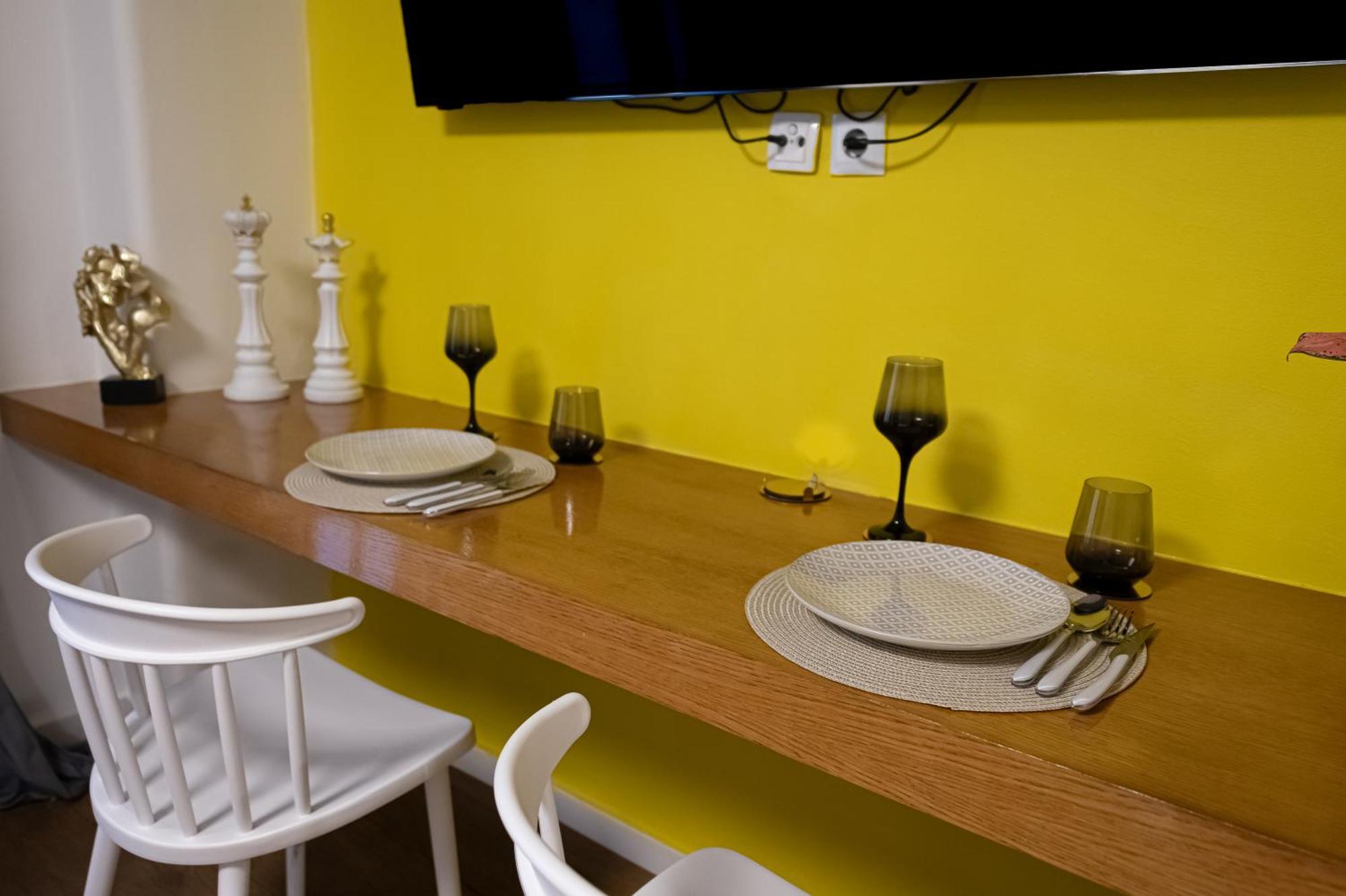 Koukaki Close To Acropolis 100mbps Apartment Athens